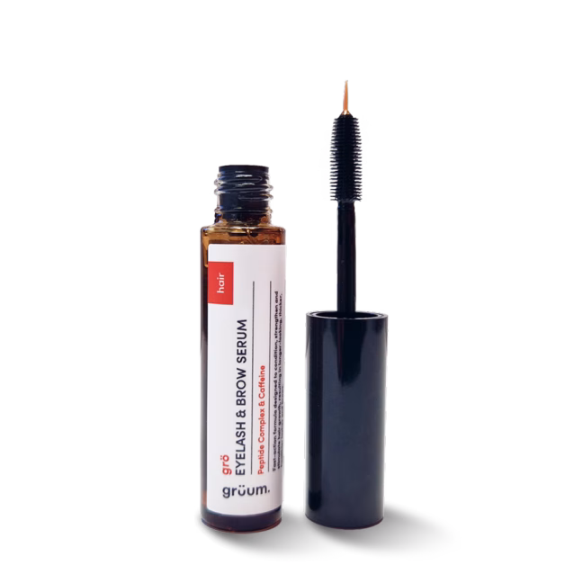 Eyelash and brow serum bottle