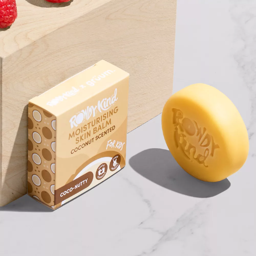 Coconut scented skin balm with box